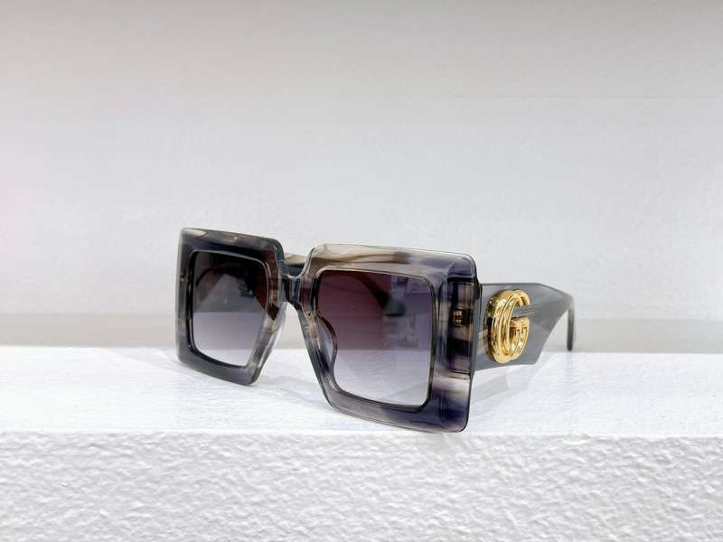 Picture of Gucci Sunglasses _SKUfw54065029fw
